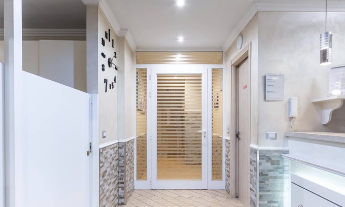 Rione III Colonna Hotel | Hotiday Room Collection - Roma Barberini