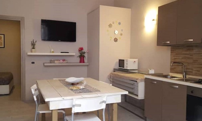 Terrasini Apartment | House 100m from the beach