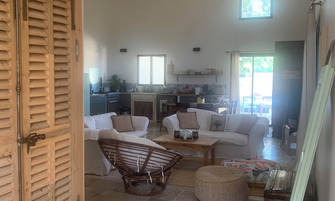 Cabrieres-d'Avignon House | House in the heart of the Luberon