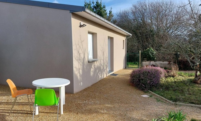 Le Ru House | House located in Port Blanc with parking