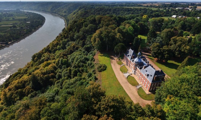 Le Landin Bed & Breakfast | House of Friends - Landin Castle