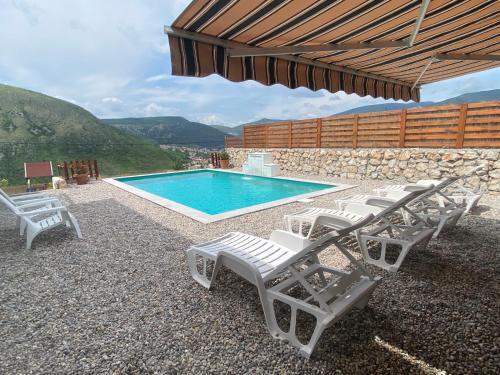 Mostar Apartment | House on the hill