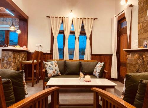 Kaul Apartment | Hridayam Homestay near Mukteshwar