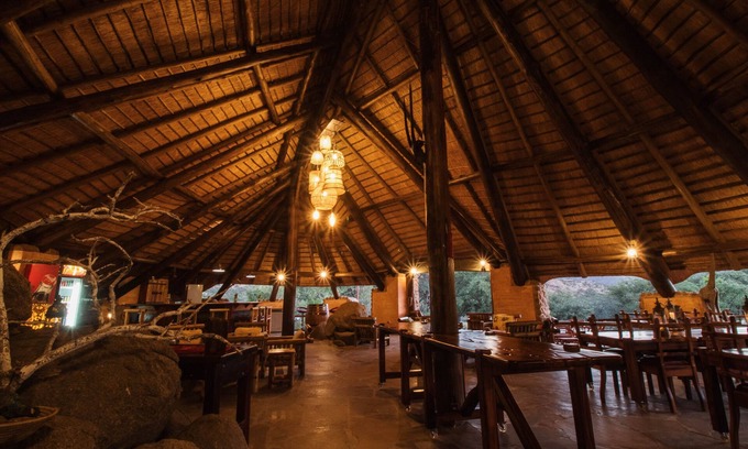 Kamanjab Cabin | Huab Lodge