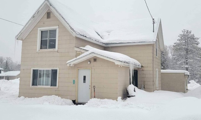 Hurley House | Hueckman Auction Hurley House