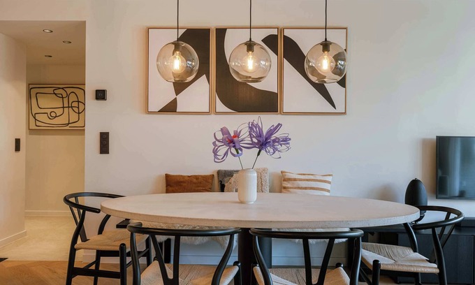 Knokke Apartment | Huswell - Knokke Bliss: Luxury with 3 Bedrooms!