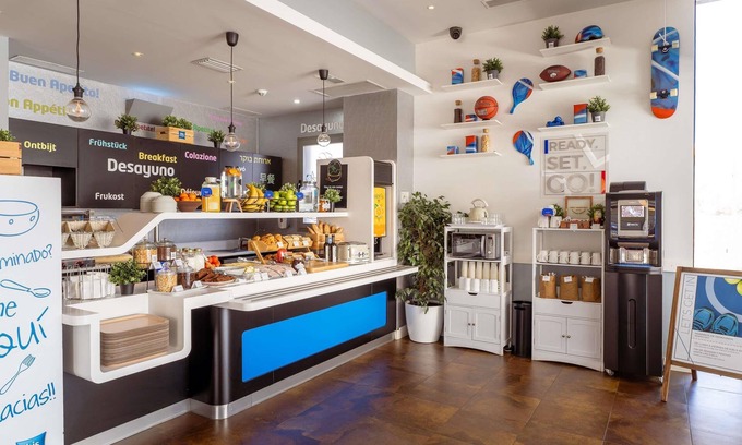 Villa de Vallecas Hotel | Ibis Budget Madrid Vallecas