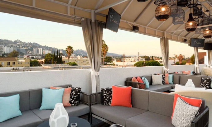 Tri-West Hotel | Ideal Mix of Comfort and Value! Outdoor Pool, Pet-friendly Property, Sauna!