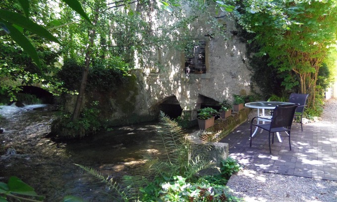 Sainte-Colombe-sur-lHers Apartment | Idyllic (Rated 3 stars)!