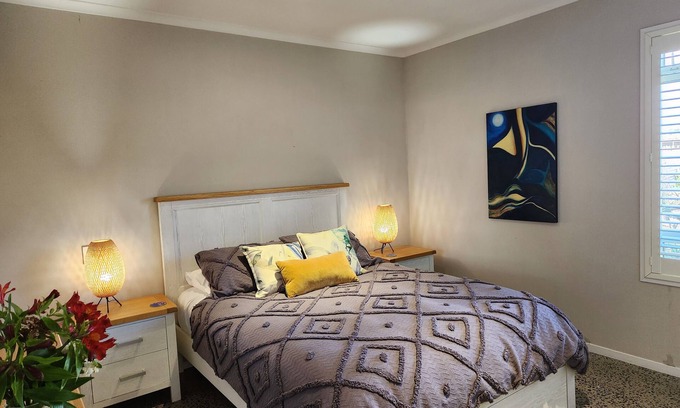 Brixton Cottage | Idyllic quiet rural location designed for the modern traveller