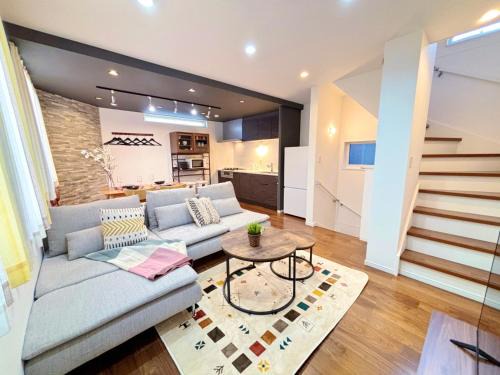 Minaminagasaki Villa | Ikebukuro area, Close to Shinjuku, three layer house, Viewing terrace, 6 min walk to subway stn, 近池袋新宿 全新三层别墅有露台 地铁站步行6分 直达新宿 东京塔 哈利波特主题乐园 公交站步行3分 最大7人
