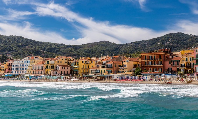 Alassio Apartment | Il Bijou Di Rossella - Beach Front