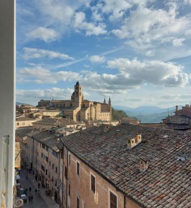 Urbino Apartment | Il cielo di Raffaello