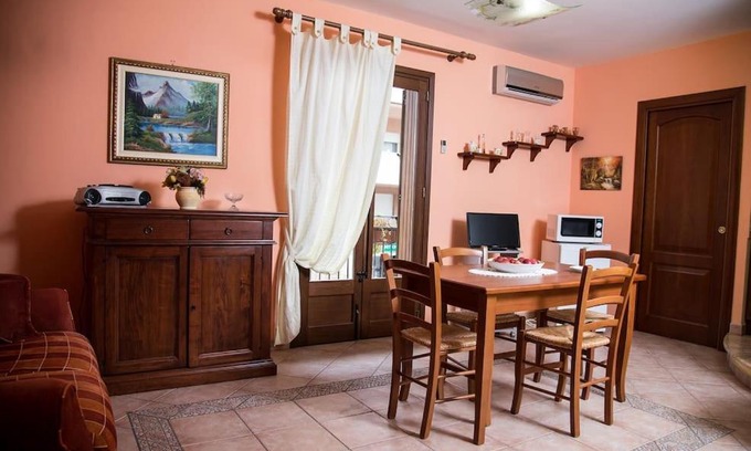Castelbuono Apartment | Il Sole e La Luna