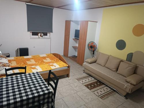 Mladenovac Apartment | Imanje Mihailovic
