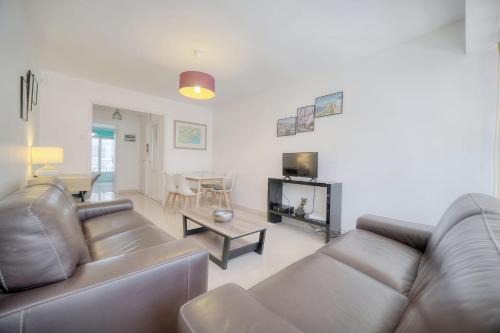 Prado - Republique Apartment | IMMOGROOM - Renovated apartment - Terrace - AC