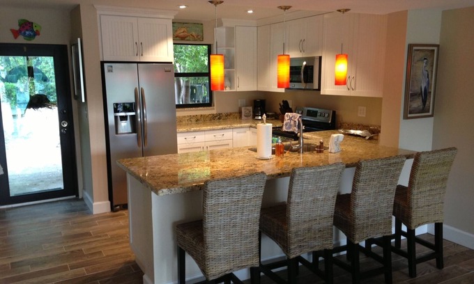 Key Largo House | Impeccable interior, waterfront w/dock + 28' slip. Fall 2025 discounts availabe