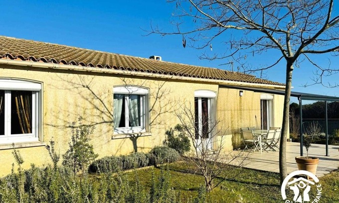 Villalbe House | In the hamlet of Villalbe