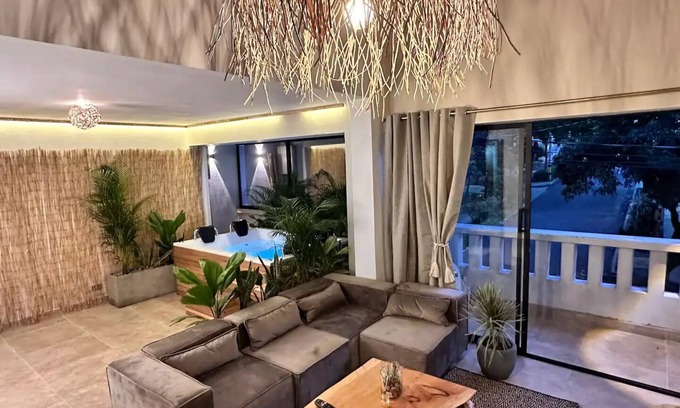 Lalinde House | Increible Casa con Jacuzzi en Poblado-lleras