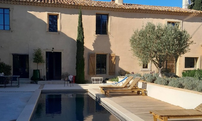 Manduel Other | independent apartment in farmhouse in the countryside with swimming pool