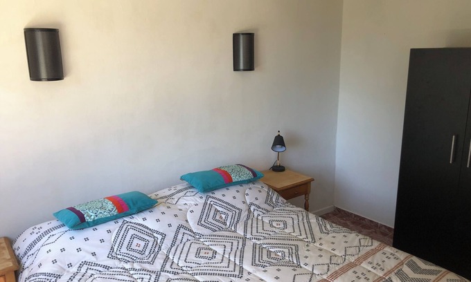 Concon Cabin | Independent furnished cabin with terrace and grill, steps from Playa Negra.