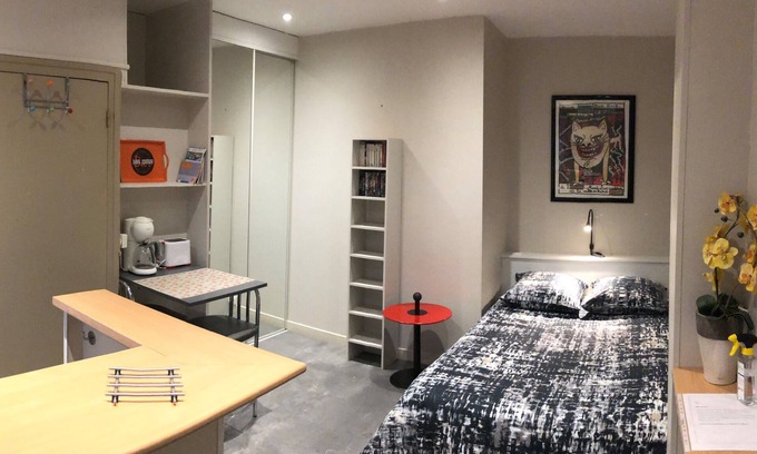 Centre Ville Apartment | Independent studio furnished central