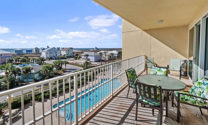 Fort Morgan Condo | Indies 304 Condo with Gulf View by RedAwning