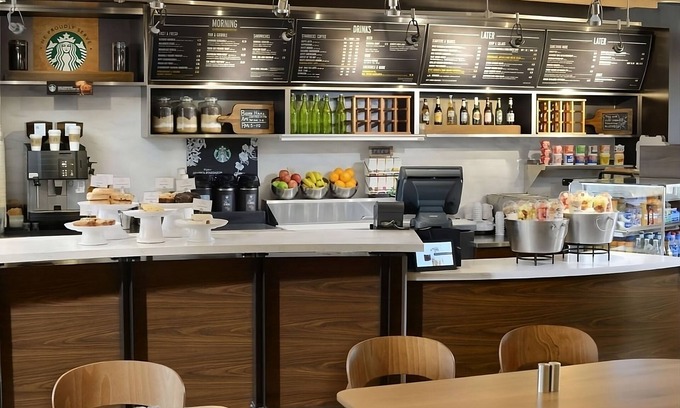 North Dallas Hotel | Indulge in Home-Like Comfort! Outdoor Pool, Pet-friendly and Parking!