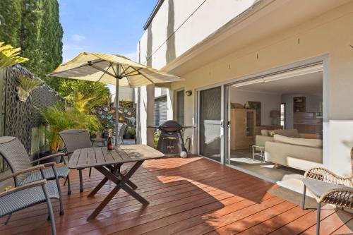 Huskisson House | Inish by Experience Jervis Bay