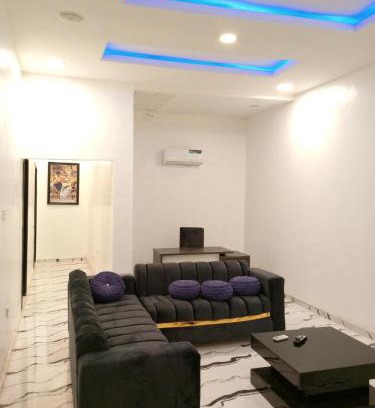 Lagos Apartment | Inviting 2-Bed Apt with Parking in Ifako-Ijaiye