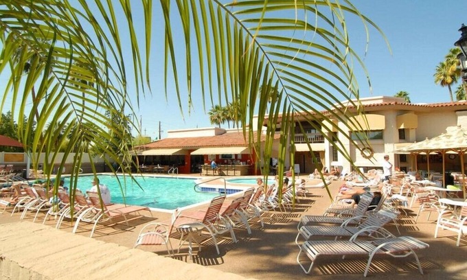 Arcadia Hotel | Inviting 2BR Condo with Tennis Courts in Scottsdale