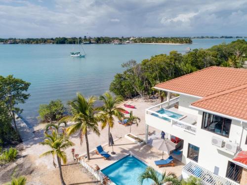 Placencia House | Island Time Gecko