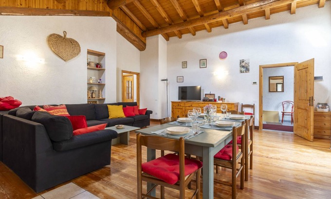 Isola Apartment | Isola di Madesimo Apartments by Interhome