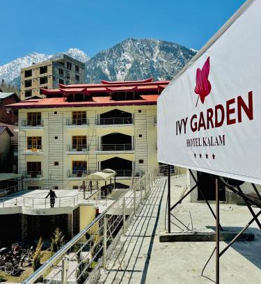 Kalam Hotel | Ivy Garden Hotel Kalam