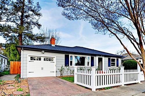 Junior College Neighborhood Association House | James House
