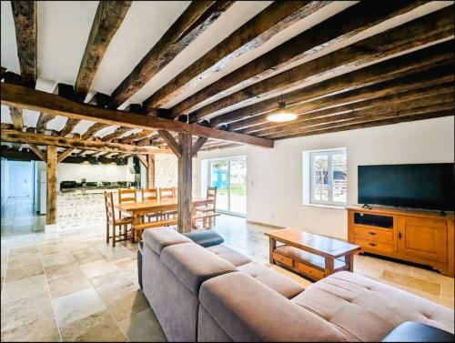 Levroux House | Janedala gite 8 pers Levroux