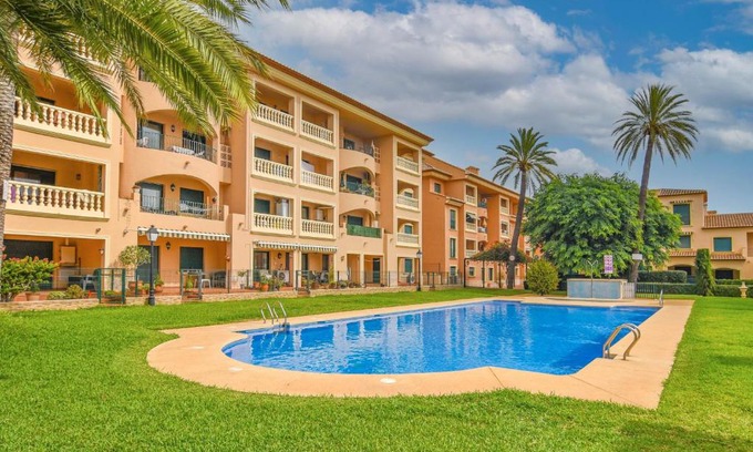 Aduanas Apartment | Jardines de Noa by Aguilarent