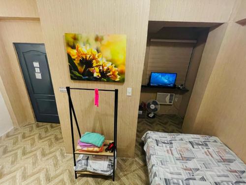 Diliman Apartment | JT RESIDENCES QC SANITIZE GAMES FIBER INTERNET NETFLIX THOUSAND CABLE TV hotel Quezon ave