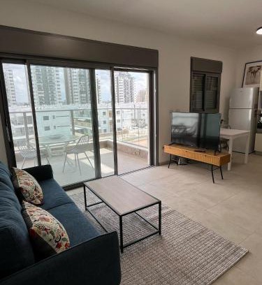 Kiryat Gat Apartment | K Home כרמי גת