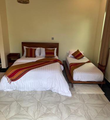 Nakaseke Hotel | Kaal Village Nest