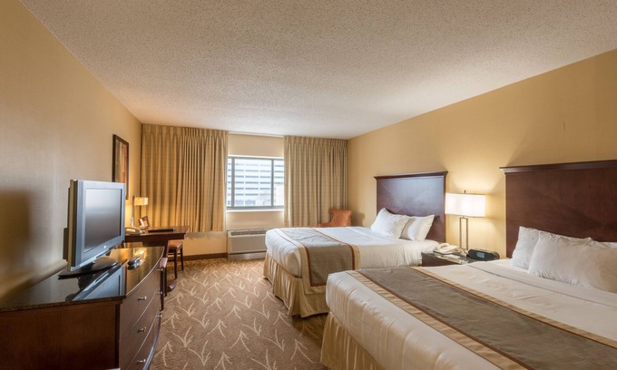 Downtown Hotel | Kahler Inn and Suites - Mayo Clinic Area