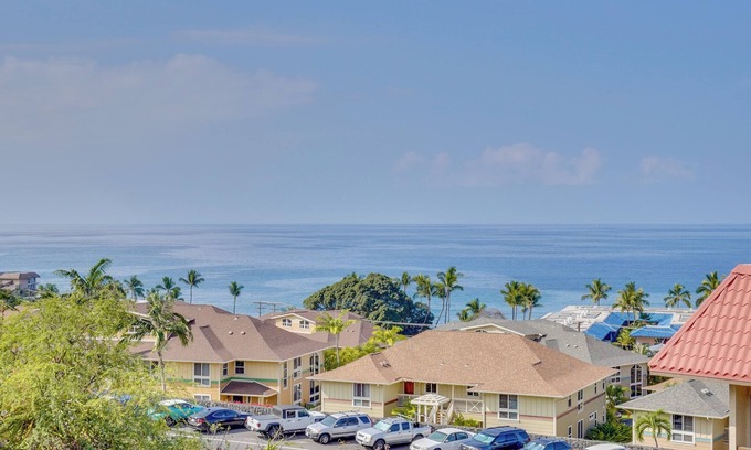Historic Kailua Village Apartment | Kailua-kona Condo: Steps to Beach & Downtown!