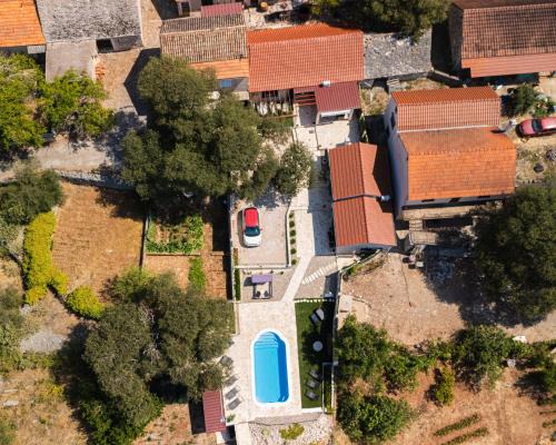 Sibenik House | Kameni dvori