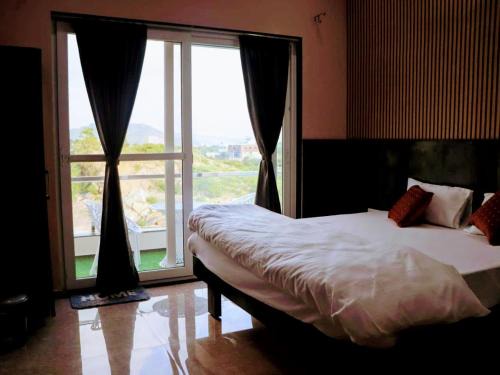 Udaipur District House | Kamya