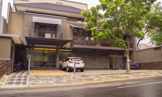 Surabaya House | Kana Citra Guesthouse