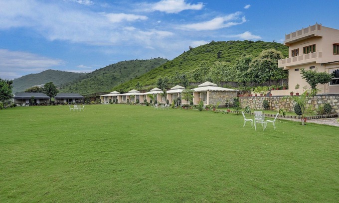 Bedla Hotel | Kavish Holiday Hill Resort
