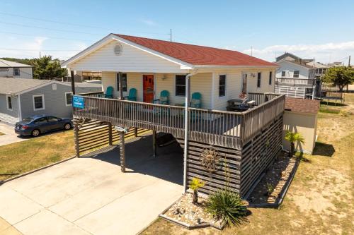 Colington House | KDH261 Happy Hour