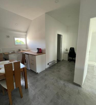 Saint-Etienne-du-Rouvray Apartment | Kenaya K12