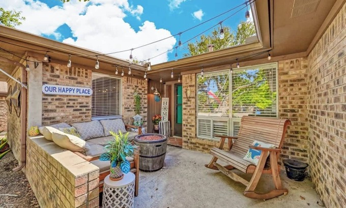 Kerrville House | Kerrville Hidden Gem With Firepit and Grill - Great Location