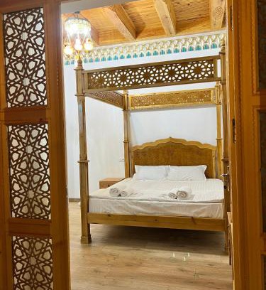Bukhara Hotel | Khalid Boutique